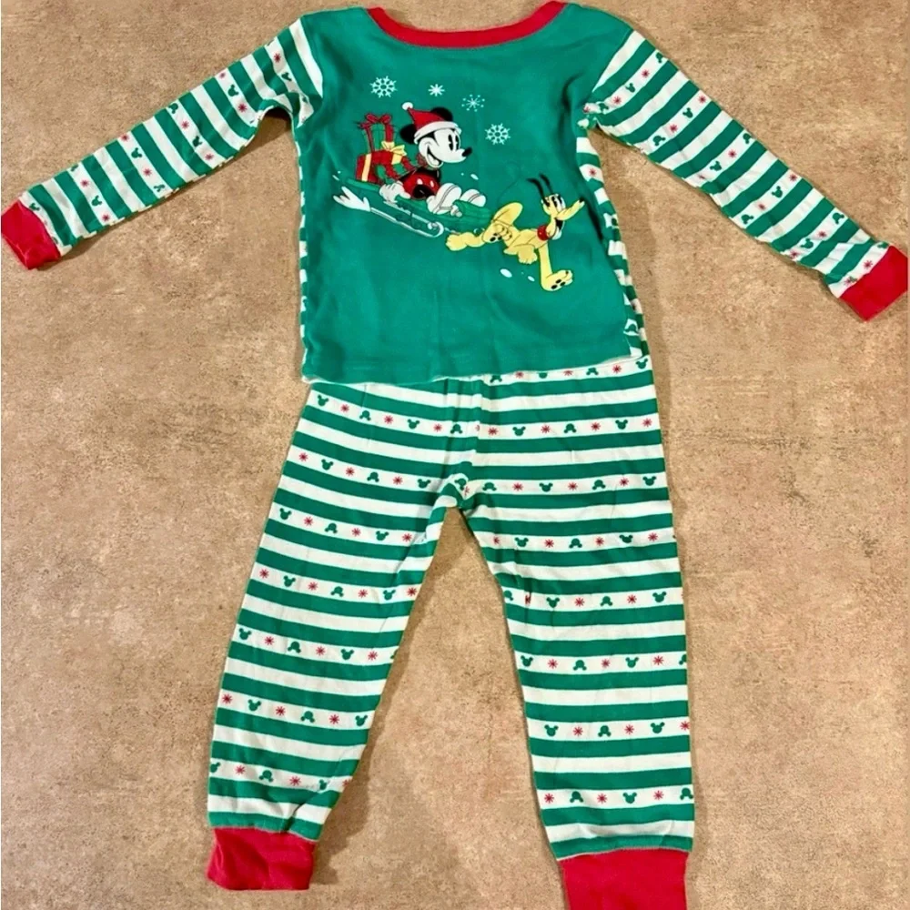 Disney delightful pajamas